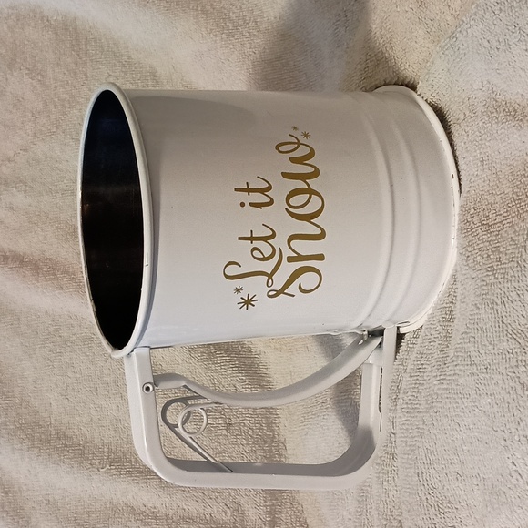 Let it snow sifter for baking - Picture 1 of 5